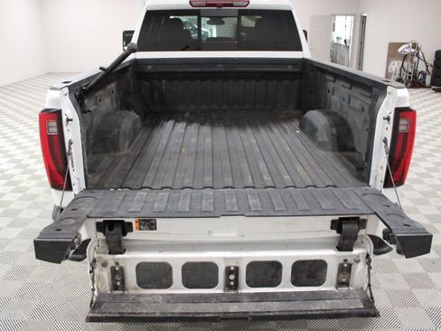 Used 2024 GMC Sierra 2500 SLT w/ SLT Convenience Package image 47