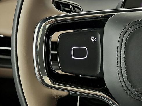 New 2026 Lincoln Navigator L Black Label AWD/4WD image 18
