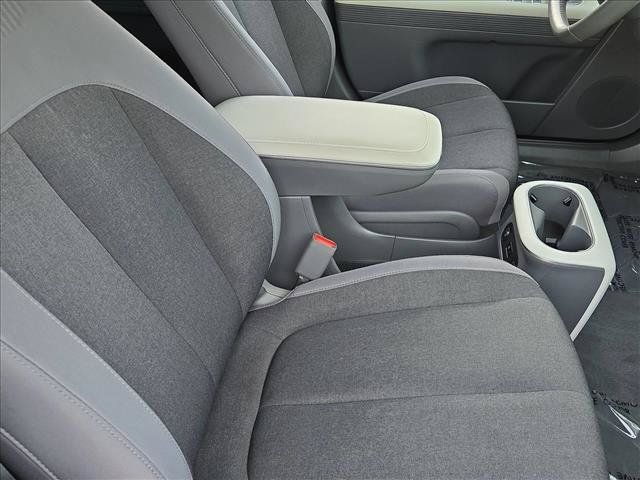 Used 2024 Hyundai Ioniq 5 SEL RWD image 20