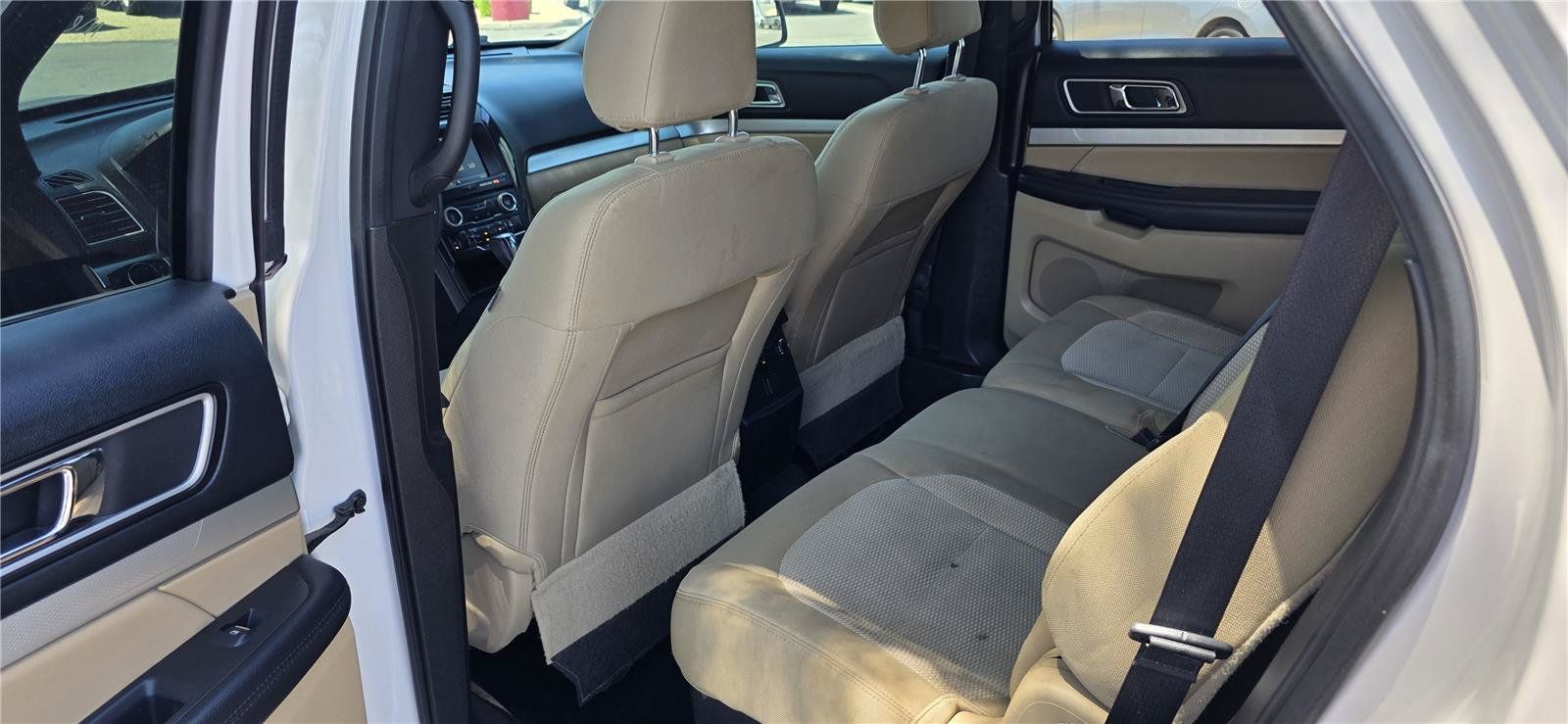 Used 2016 Ford Explorer XLT w/ Equipment Group 201A FWD image 15
