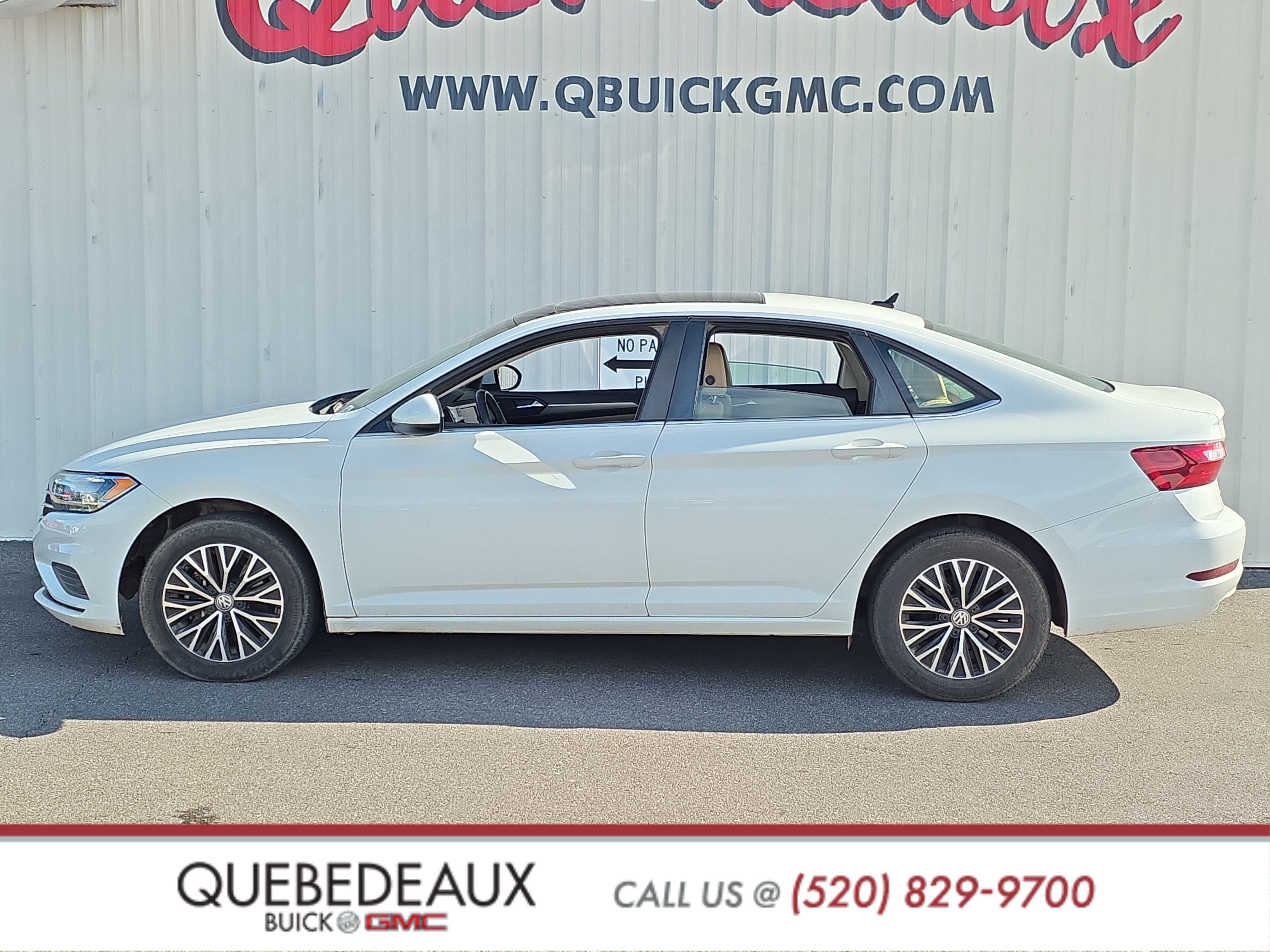 Used 2021 Volkswagen Jetta SE FWD image 4