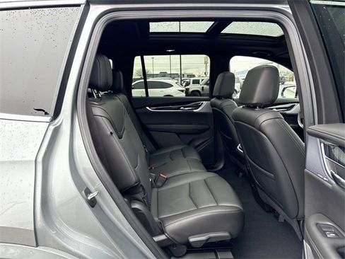 Certified 2023 Cadillac XT6 Premium Luxury w/ LPO, Floor Liner Package image 16