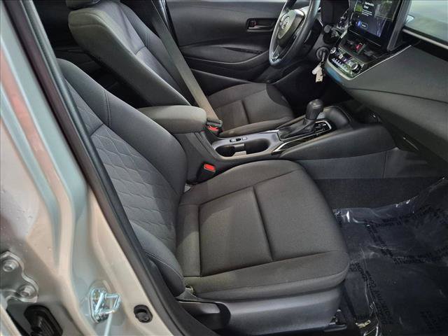 Used 2025 Toyota Corolla LE FWD image 19