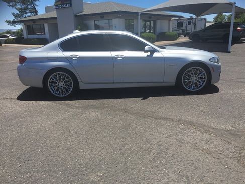 Used 2015 BMW 528i Sedan RWD image 3