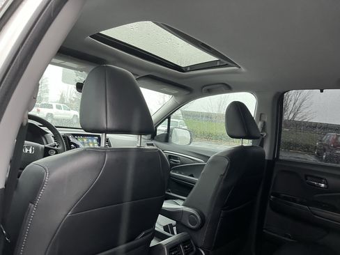 Used 2022 Honda Pilot Special Edition image 17