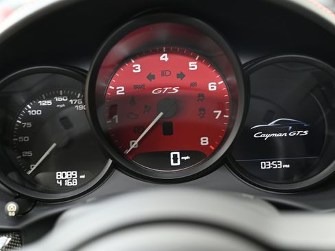 Used 2018 Porsche 718 Cayman GTS image 28