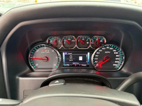 Used 2017 Chevrolet Silverado 1500 LTZ Z71 image 13