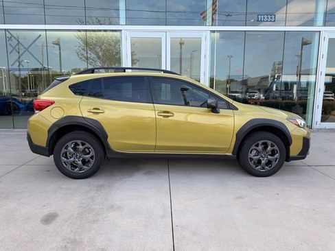 Used 2021 Subaru Crosstrek 2.5i Sport w/ Moonroof Package image 18