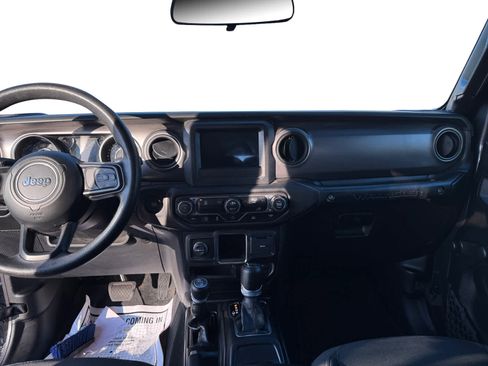 Used 2023 Jeep Wrangler Sport image 11