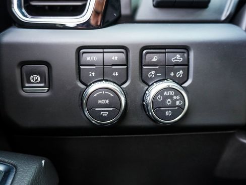 Used 2024 GMC Sierra 1500 Denali w/ Denali Reserve Package image 23