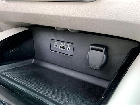 Used 2023 Nissan Altima 2.5 SV FWD image 35