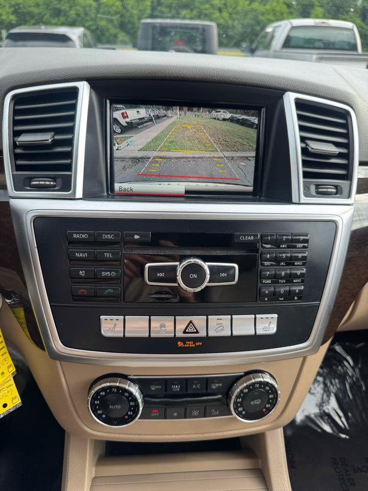 Used 2014 Mercedes-Benz ML 350 4MATIC w/ Premium 1 Package image 20