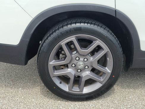 Used 2022 Honda Passport EX-L image 11