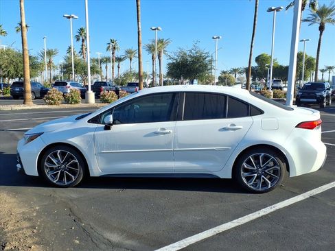 Used 2021 Toyota Corolla SE w/ Carpet Mat Package (TMS) image 11