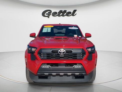 Used 2024 Toyota Tacoma TRD Sport w/ TRD Sport Upgrade Package image 17