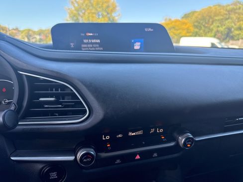 Used 2022 MAZDA CX-30 AWD 2.5 S w/ Select Package image 16