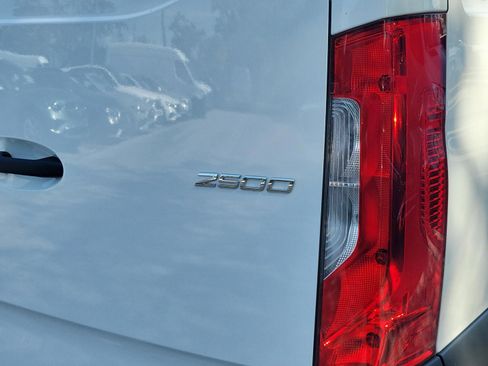 New 2026 Mercedes-Benz Sprinter 2500 image 29