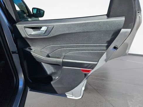 Used 2021 Ford Escape SEL image 31