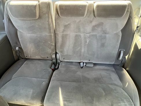 Used 2007 Toyota Sienna CE FWD image 11