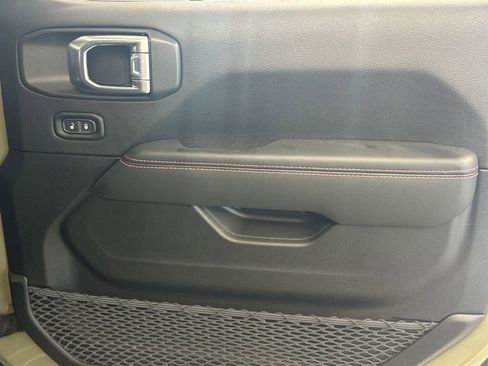 New 2026 Jeep Wrangler Unlimited Rubicon 392 image 13