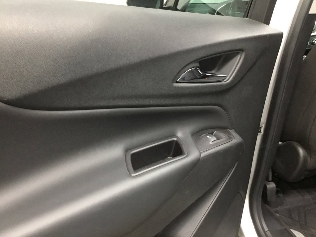 Used 2018 Chevrolet Equinox LT AWD/4WD image 14