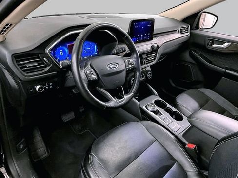 Used 2020 Ford Escape Titanium AWD/4WD image 12