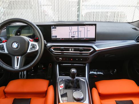 Used 2024 BMW M4 Coupe image 9