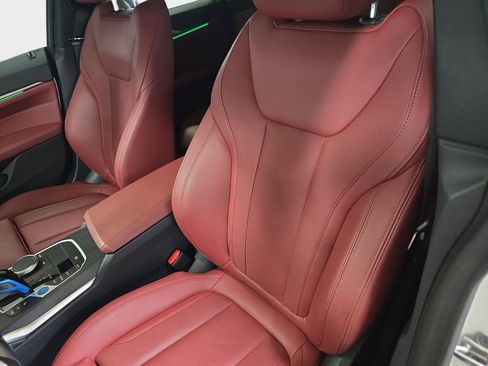 Certified 2023 BMW i4 eDrive35 w/ Premium Package image 17