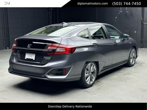 Used 2018 Honda Clarity Touring image 6