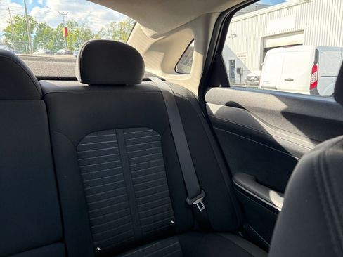 Used 2025 Kia K5 LXS FWD image 36