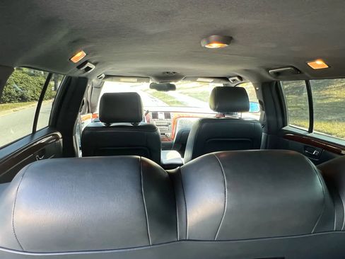 Used 2006 Cadillac DTS image 40