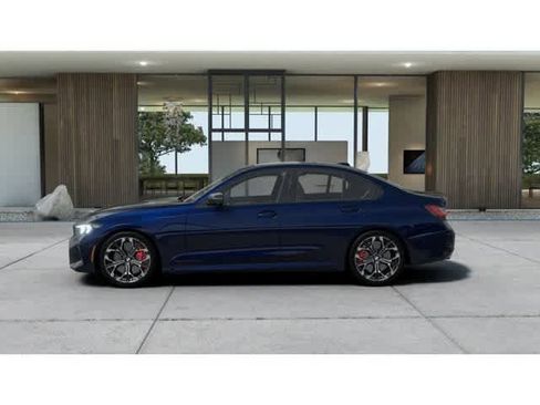 New 2026 BMW 330i xDrive Sedan w/ M Sport Package AWD/4WD image 4