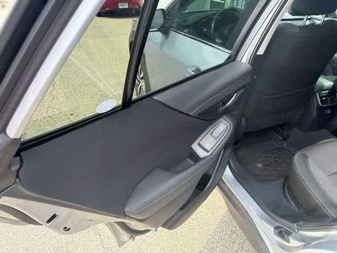 Used 2024 Subaru Outback Premium AWD/4WD image 20