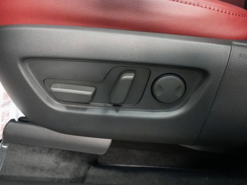 New 2025 MAZDA CX-70 Plug-In Hybrid w/ Premium Plus image 25