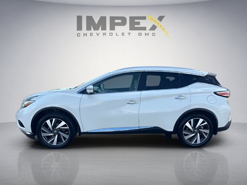 Used 2017 Nissan Murano Platinum w/ Platinum Technology Package FWD image 2