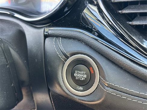 Used 2022 Dodge Durango SXT w/ Blacktop Package image 27