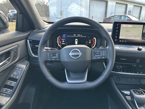 New 2026 Nissan Rogue Platinum w/ Platinum Premium Package AWD/4WD image 24