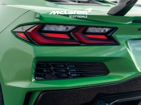 Used 2026 Chevrolet Corvette ZR1 w/ ZR1 Carbon Fiber Aero Package image 26