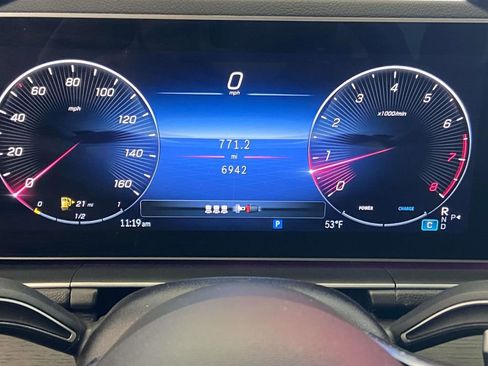 Used 2025 Mercedes-Benz GLE 350 4MATIC w/ AMG Line Exterior image 25