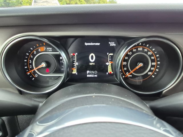 Used 2021 Jeep Wrangler Unlimited Sahara AWD/4WD image 11