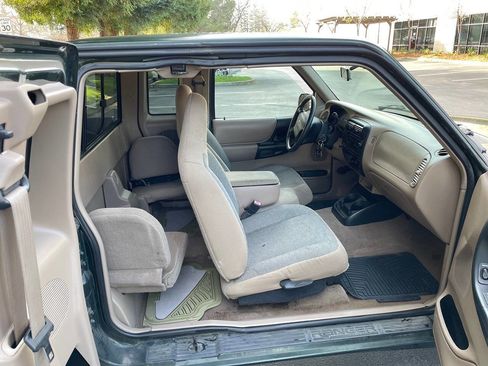 Used 2001 Ford Ranger XLT image 12
