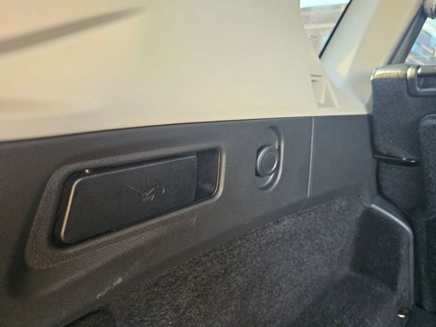 Used 2021 Nissan Rogue Platinum image 38