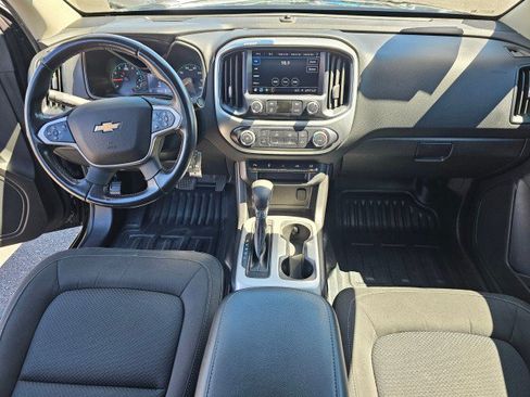 Used 2022 Chevrolet Colorado LT w/ Fleet Safety Package RWD image 21