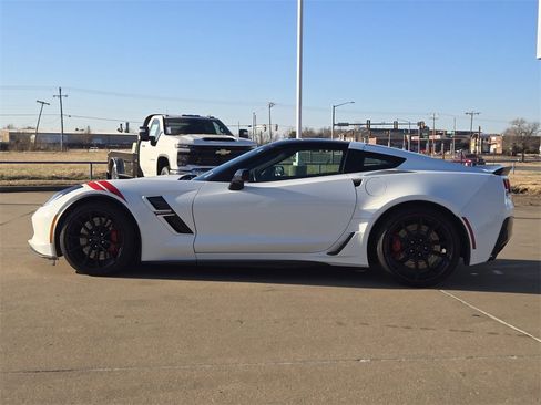 Used 2017 Chevrolet Corvette Grand Sport image 4