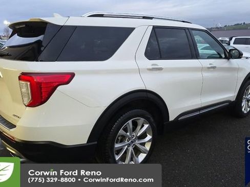 Used 2023 Ford Explorer Platinum w/ Technology Package image 5