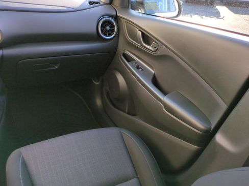 Certified 2023 Hyundai Kona SEL image 17