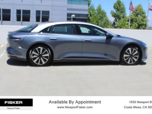 Used 2024 Lucid Air Touring AWD/4WD image 17