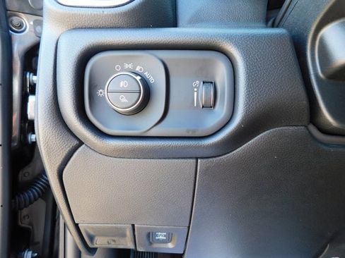 New 2026 RAM 2500 Tradesman image 15