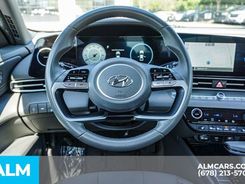 Used 2023 Hyundai Elantra SEL w/ Convenience Package FWD image 28