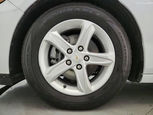 Used 2024 Chevrolet Malibu LS w/ Driver Confidence Package FWD image 32